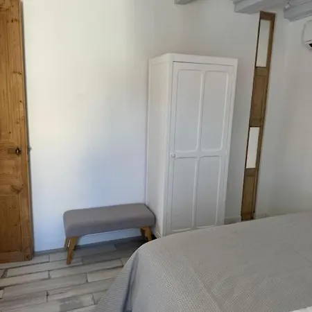 Arazy - Superb Duplex Old Very Central, Ac, Terrace Apartmán
