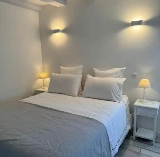 Arazy - Superb Duplex Old Very Central, Ac, Terrace Lejlighed Antibes